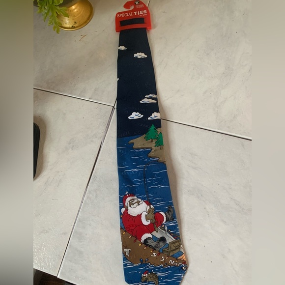 Hallmark Specialties Christmas Santa Tie - Picture 1 of 8